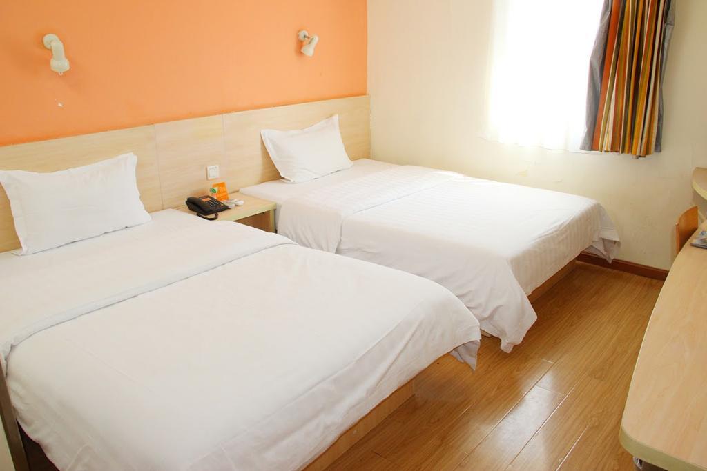 7Days Inn Guangzhou Jiaokou Subway Station 2Nd Habitación foto