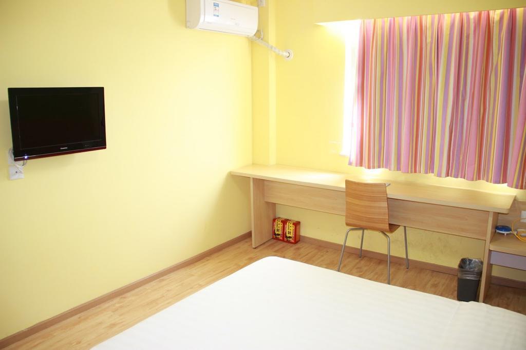 7Days Inn Guangzhou Jiaokou Subway Station 2Nd Habitación foto