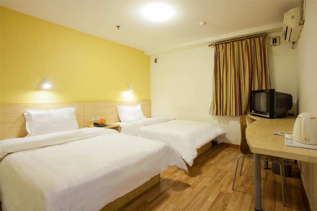 7Days Inn Guangzhou Jiaokou Subway Station 2Nd Habitación foto